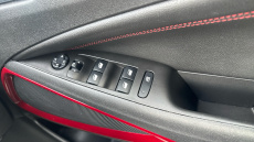 Vauxhall Crossland 1.2 Turbo SRi Nav 5dr Petrol Hatchback